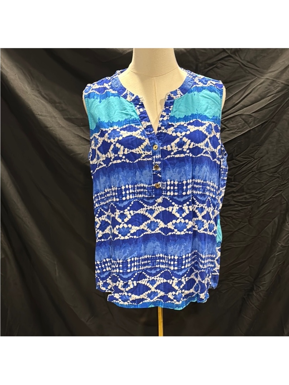 Caribbean Joe Blue & Aqua Tie-Dye Henley Camisole